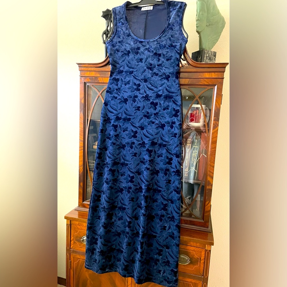 Bisou Bisou Deep Blue Floral Velvet Bodycon Full Length Gorgeous Dress S/M - Picture 2 of 6
